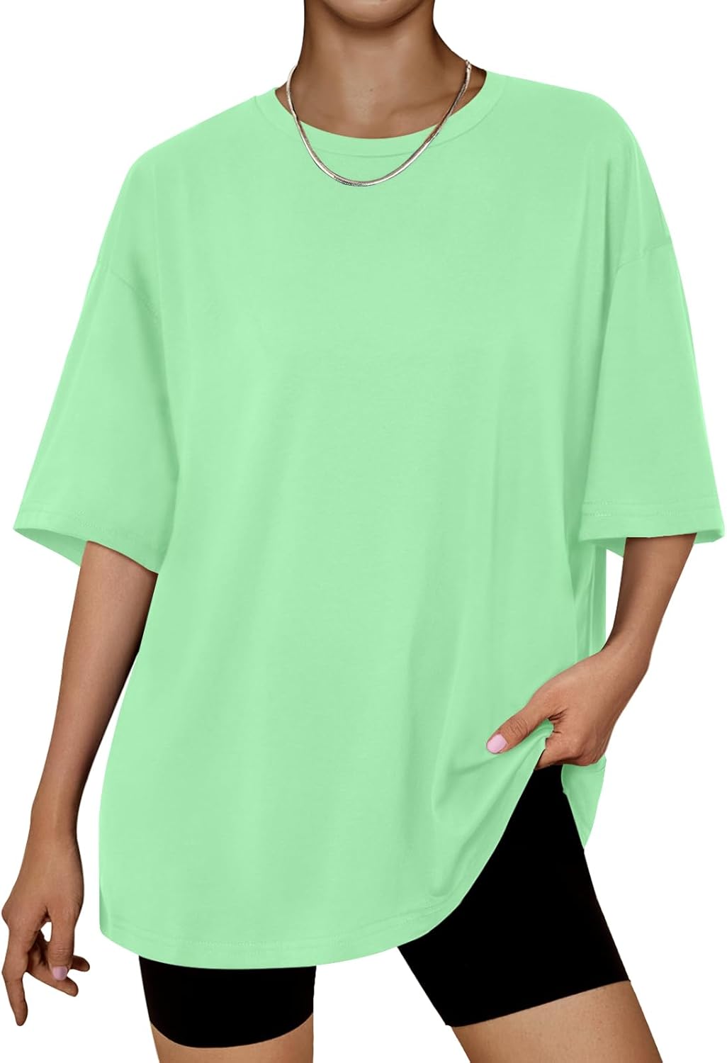 Trendy Queen Womens Oversized Summer T Shirts Plus Size Batwing Cute Casual Tops Short Sleeves Fashion Workout Clothes