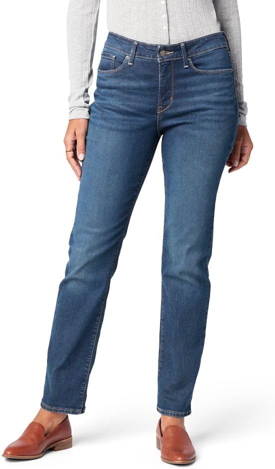 Levi Strauss Signature Gold Women's Curvy Totally Shaping Straight Jeans (Available in Plus Size)