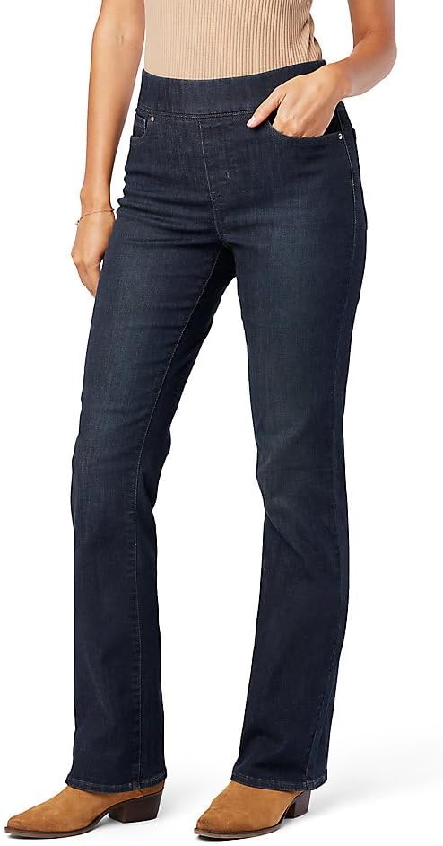 Levi Strauss Signature Gold Women's Totally Shaping Bootcut Jeans (Also Available in Plus Size)