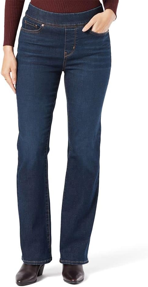 Levi Strauss Signature Gold Women's Totally Shaping Bootcut Jeans (Also Available in Plus Size)