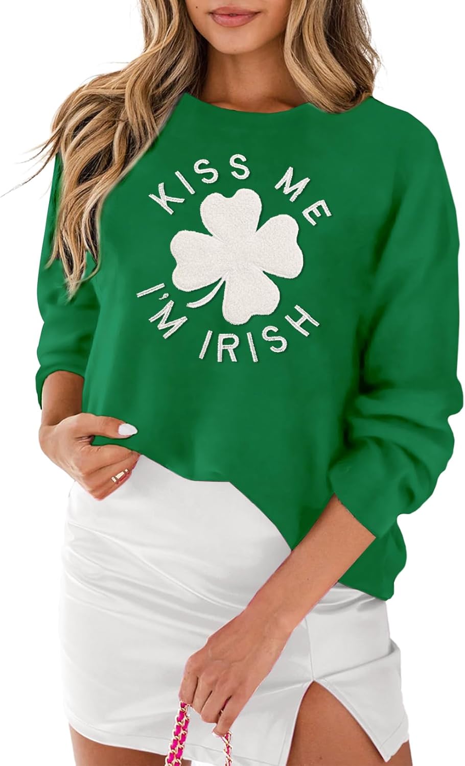 MARZXIN Women 2025 Casual Holiday Sweaters Long Sleeve Round Neck Valentine Sweater Tops Merry Christmas Sweaters