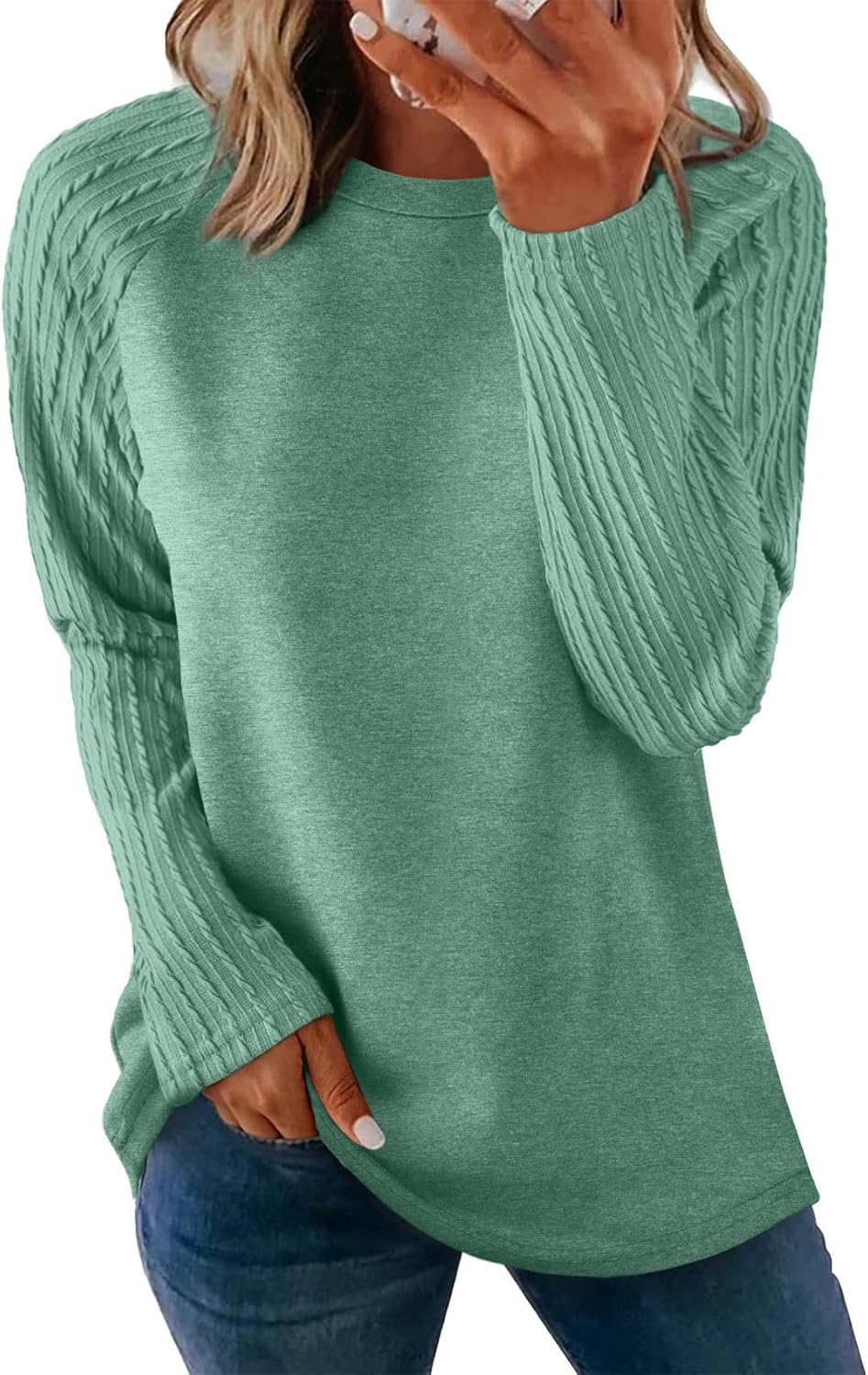 OFEEFAN Long Sleeve Shirts for Womens Fall Fashion 2025 Crewneck Oversized Sweatshirt Tunic Tops to Wear with Leggings