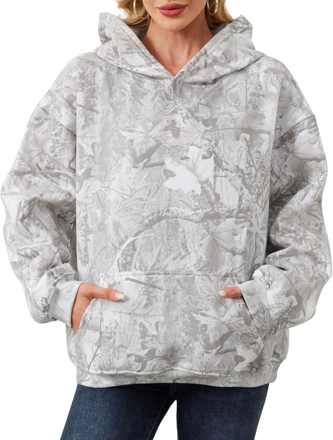 Womens Camo Hoodies Maple Leaf Print Oversized Hooded Sweatshirt Fleece Pullover Sweatshirts Long Sleeve with Pocket