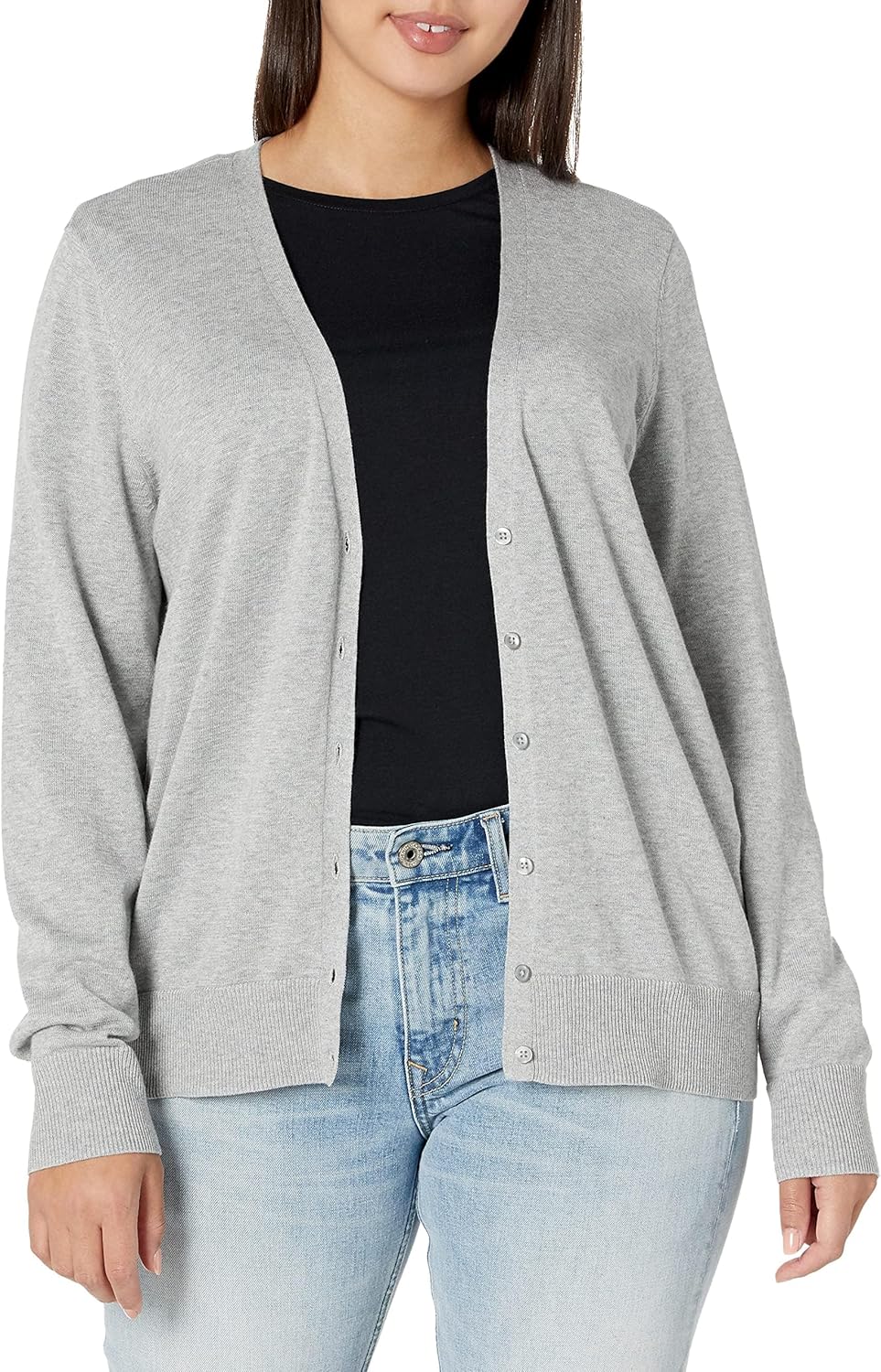 Amazon Essentials Women's Lightweight V-Neck Cardigan Sweater (Available in Plus Size)