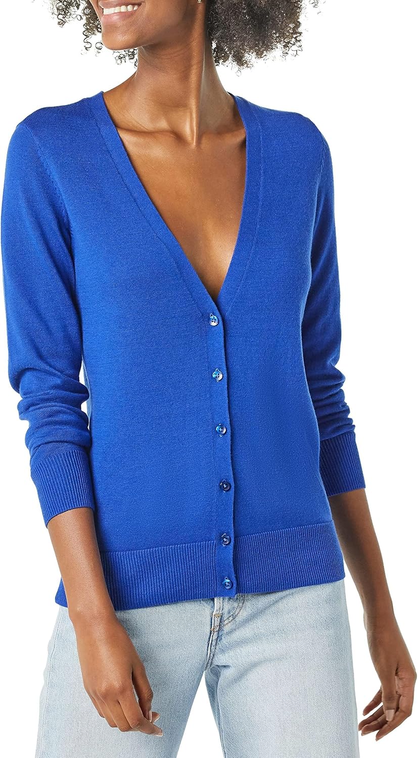 Amazon Essentials Women's Lightweight V-Neck Cardigan Sweater (Available in Plus Size)